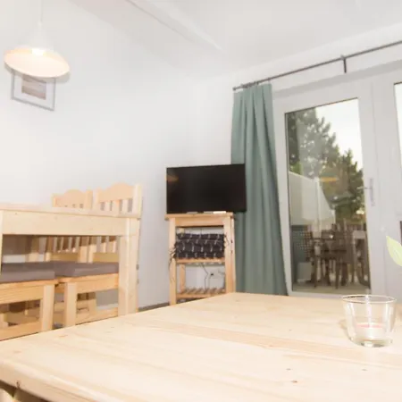 Reihenhaus, 40 Qm, 1 Schlafzimmer *