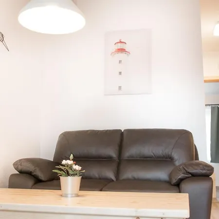 Reihenhaus, 40 Qm, 1 Schlafzimmer Feriehus Neu Gaarz